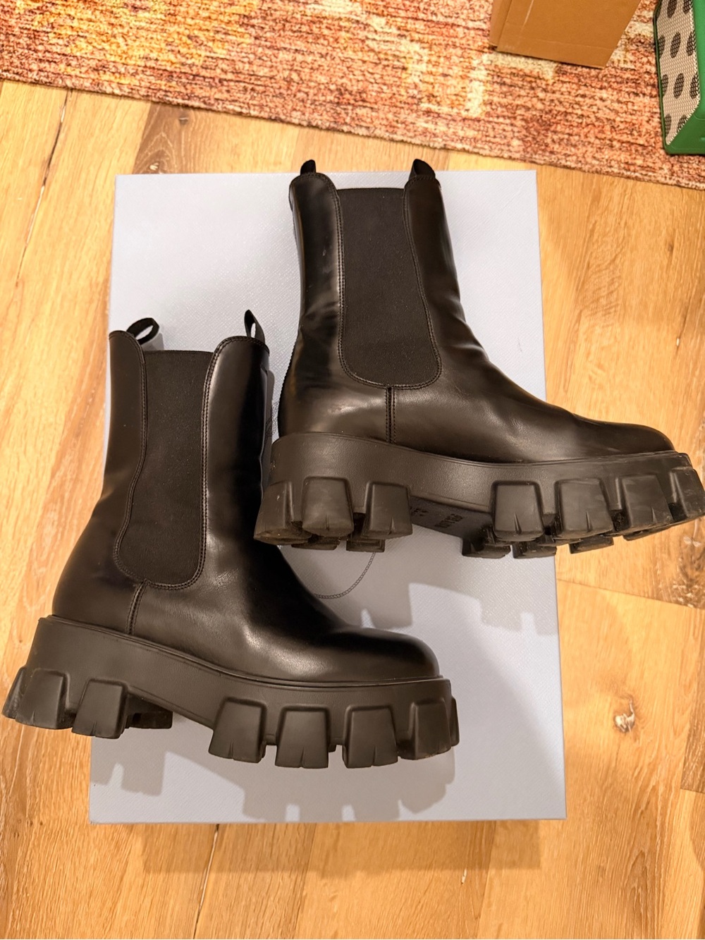 Prada Spazzolato Rois Monolith Chelsea 55mm Tall Boots 38 Black